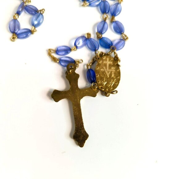 Vintage Miraculous Mary Blue Lucite Gold Tone Rosary Necklace Prayer Beads - Picture 3 of 6